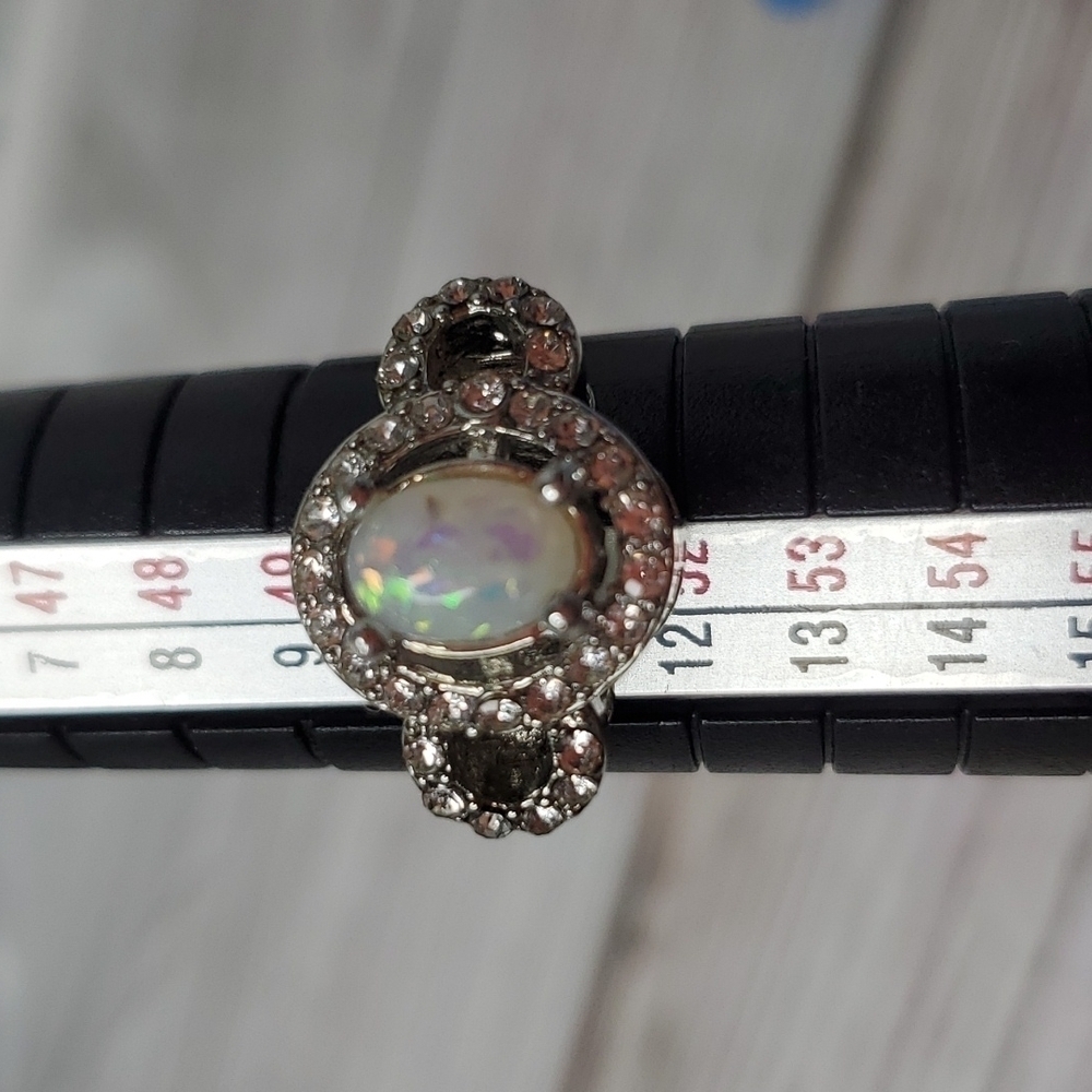 SILVER RING SIZE 5.5 5 1/2โ RHINESTONES FASHION NEW - Picture 10 of 17